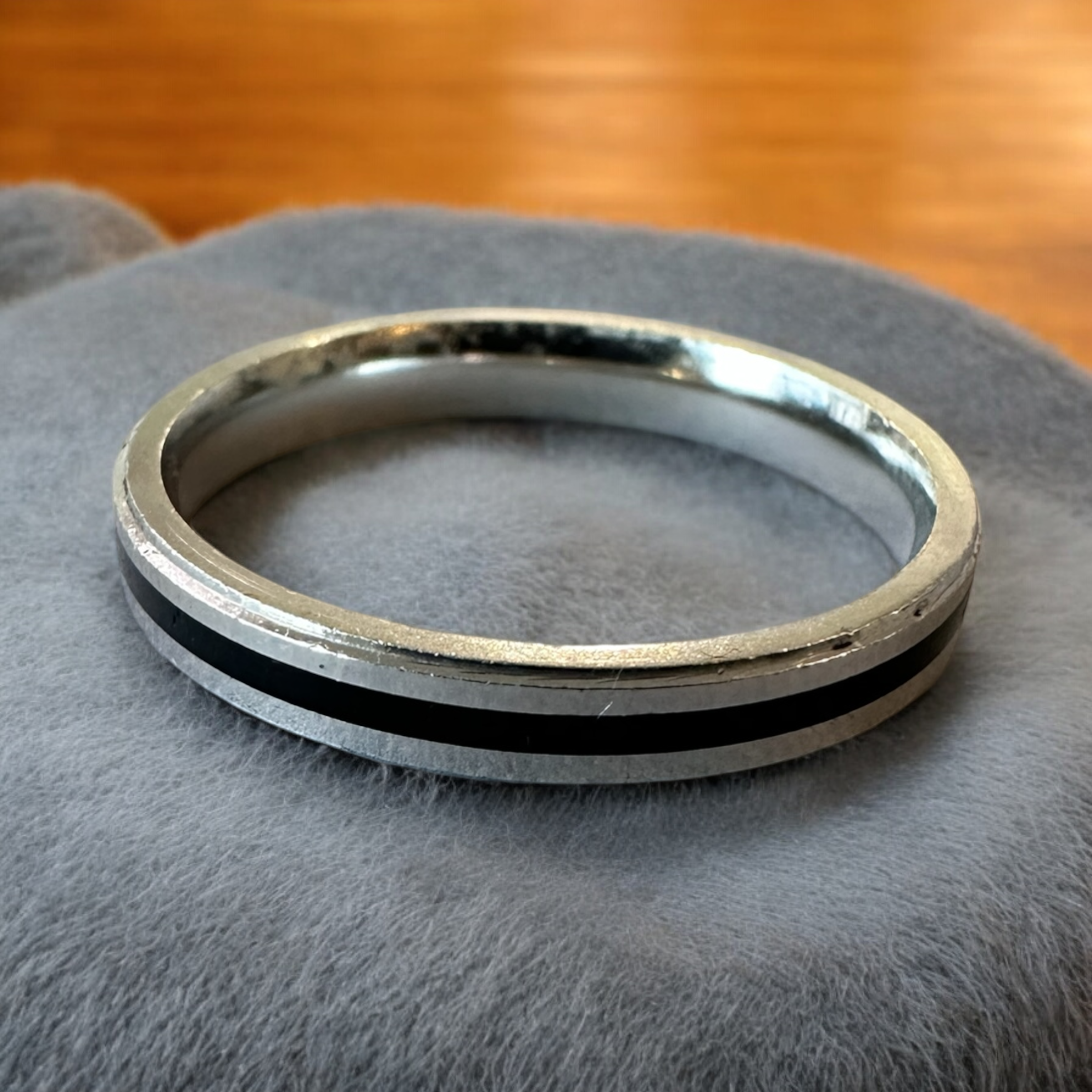 Men Band Black line single Silver Sterling 925 Hallmarked Ring