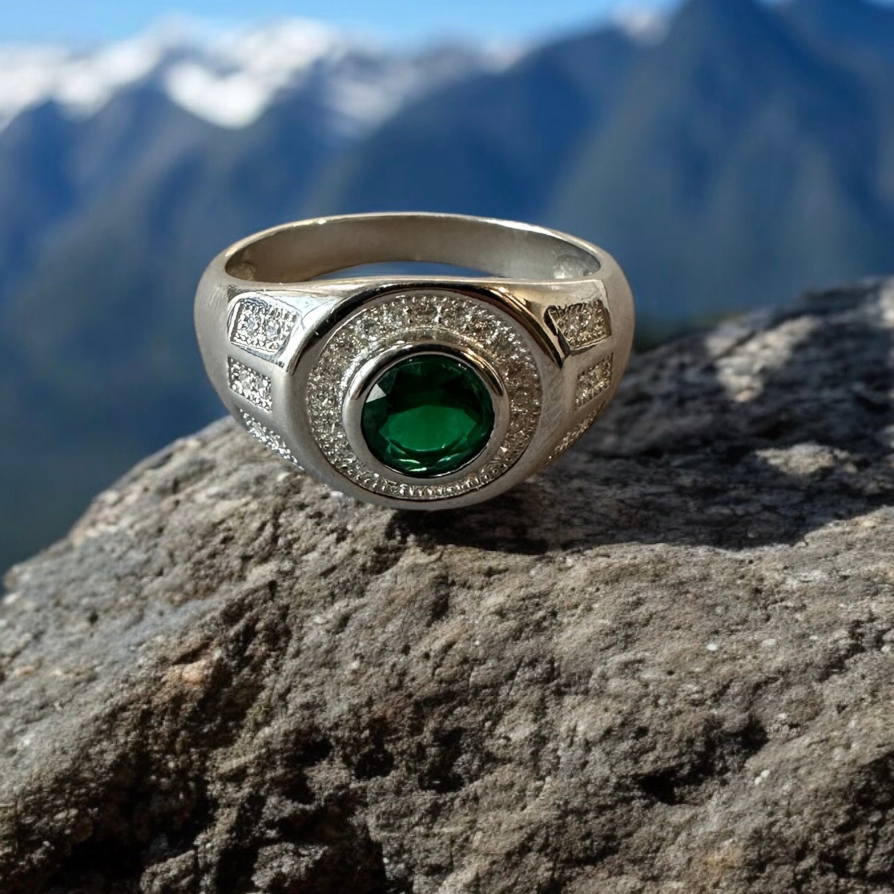 Men Green Round Small Stone Silver Sterling 925 Hallmarked Ring